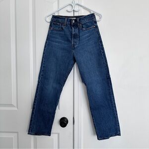 Levi’s Wedgie Straight Jeans